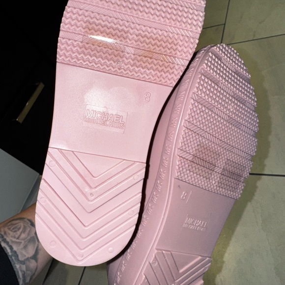 Michael Kors Women's Pink Ankle Rain Boots - Picture 4 of 7